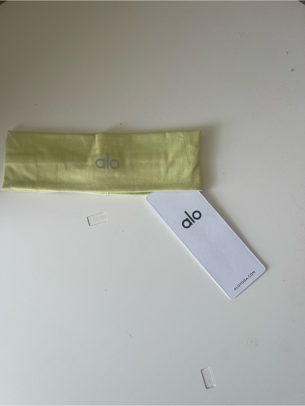 ALO Yoga Lime Stretch Headband with Subtle Logo